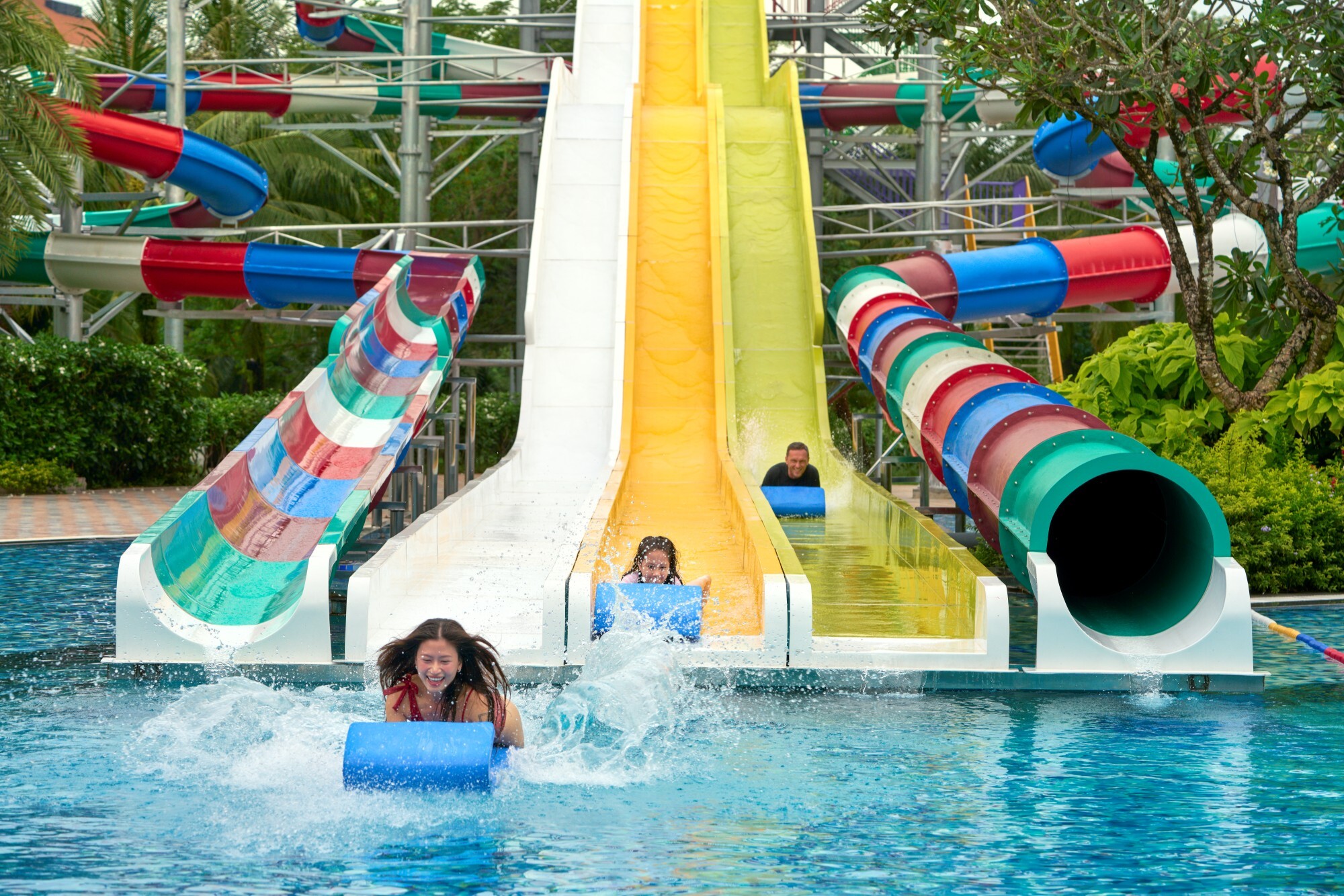 Phu Quoc summer package with beach and pool activities