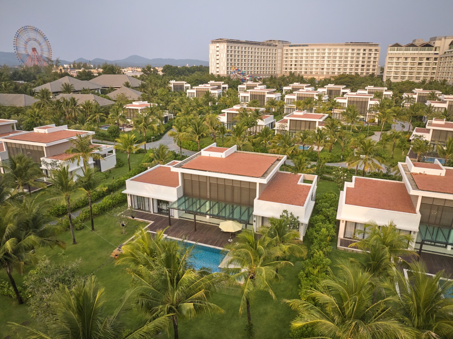 Wyndham Grand Phu Quoc