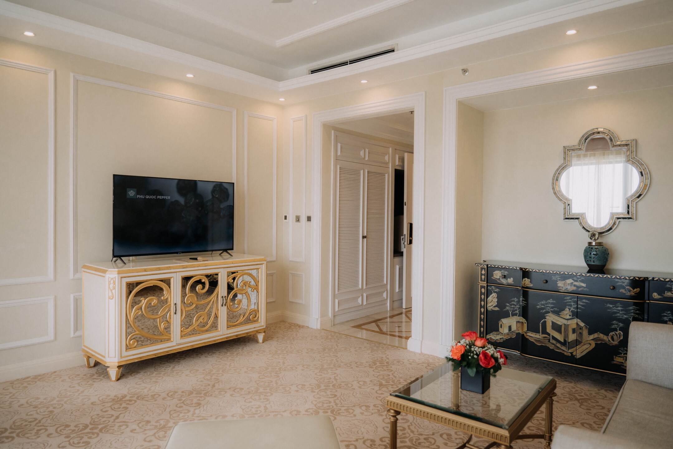 Deluxe Suite Ocean View